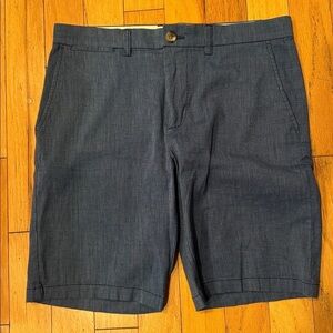 Old Navy | Ultimate Slim Shorts | Built-In Flex | Blue | Men’s Size 32